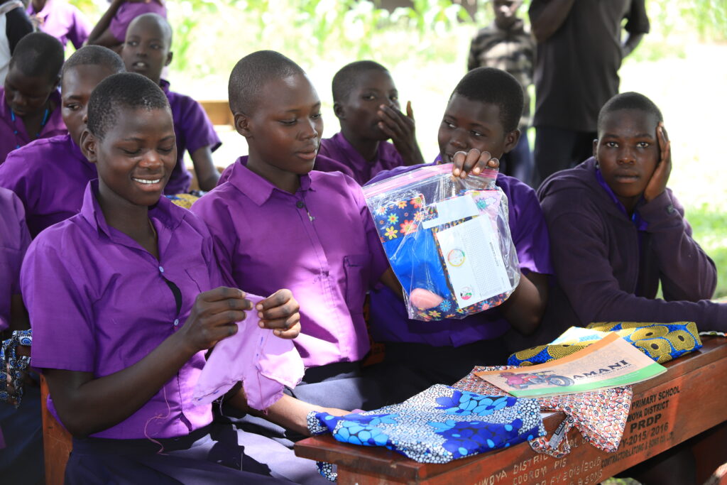 A RUMPs training session at Coorom Primary School, Uganda.